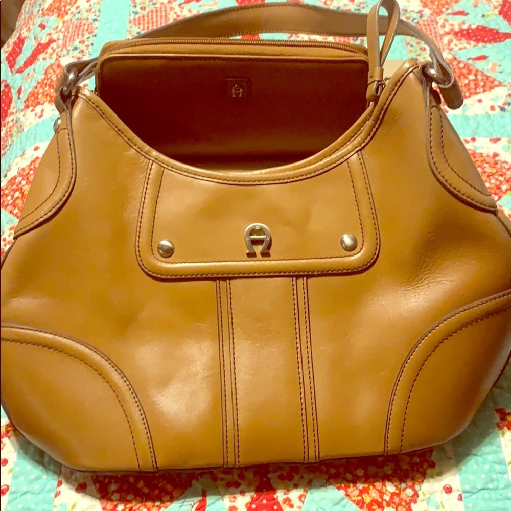 Etienne Aigner purse and wallet